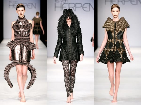 Моделите на АЙРИС ВАН ХЕРПЕН – нормалното не е на мода